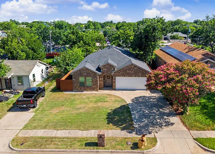 Custom 3br Near Dickies, Tcu & Stockyards Vakantiehuis *